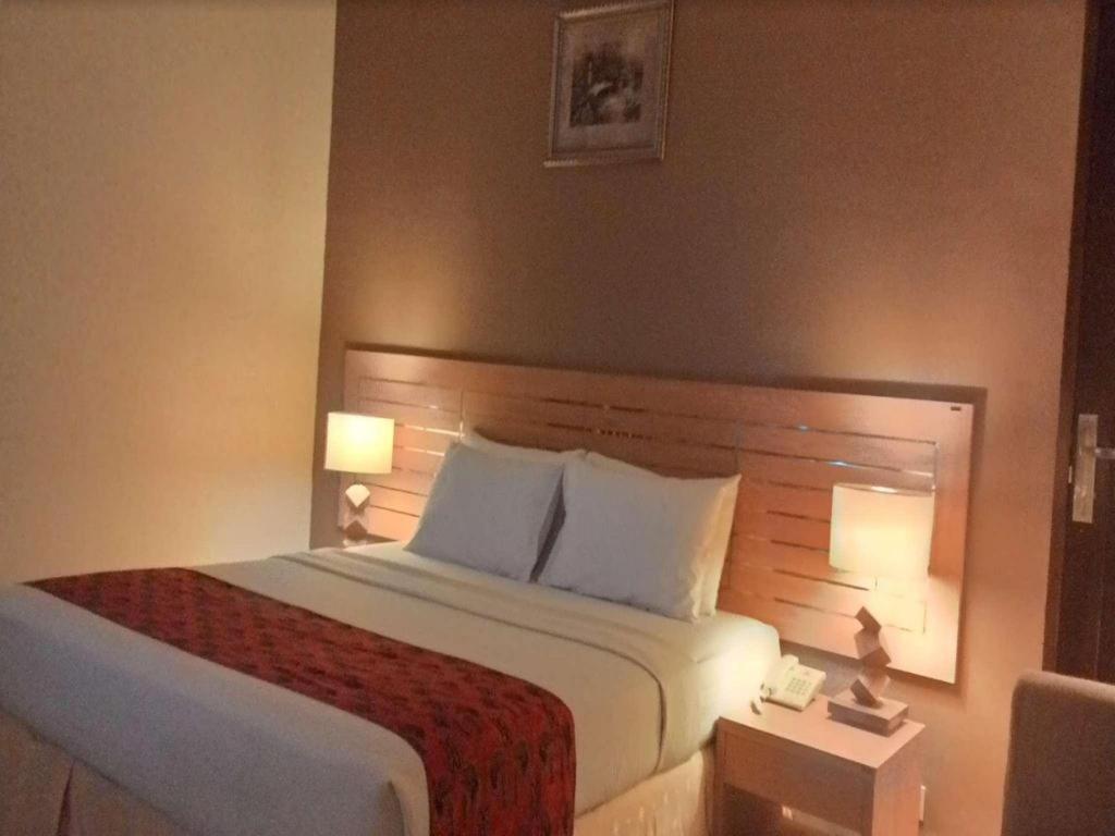 Serayu Hotel Тіміка Екстер'єр фото